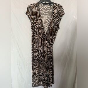 Apostrophe by Sears women animal print wrap dress size Large black & beige